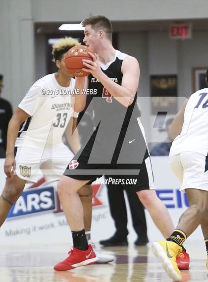 Thumbnail 1 in Woodstock Academy vs. St. Andrew's (Spalding Hoophall Classic) photogallery.