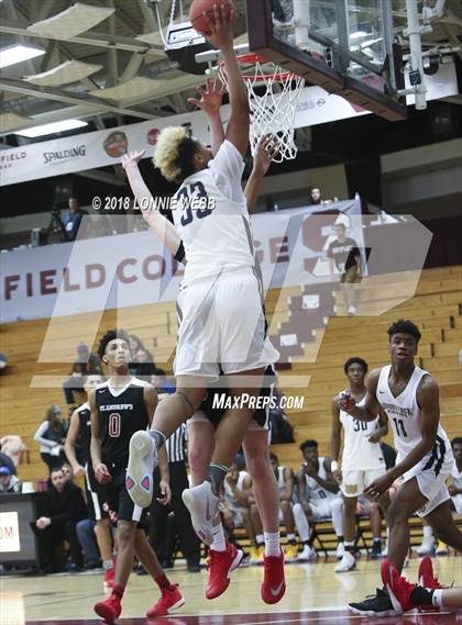 Thumbnail 1 in Woodstock Academy vs. St. Andrew's (Spalding Hoophall Classic) photogallery.