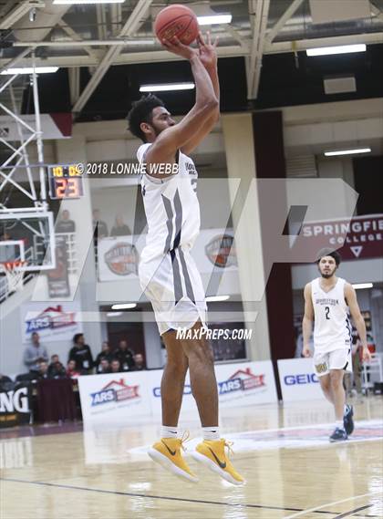 Thumbnail 3 in Woodstock Academy vs. St. Andrew's (Spalding Hoophall Classic) photogallery.