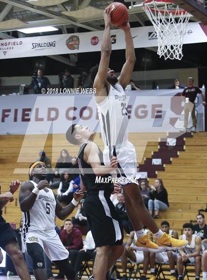 Thumbnail 2 in Woodstock Academy vs. St. Andrew's (Spalding Hoophall Classic) photogallery.