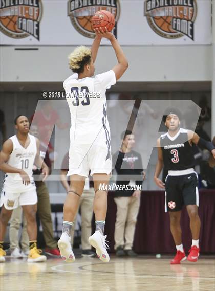 Thumbnail 2 in Woodstock Academy vs. St. Andrew's (Spalding Hoophall Classic) photogallery.