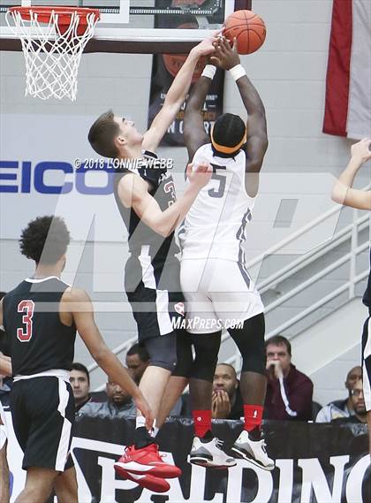 Thumbnail 2 in Woodstock Academy vs. St. Andrew's (Spalding Hoophall Classic) photogallery.