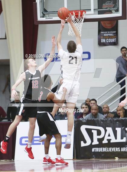 Thumbnail 1 in Woodstock Academy vs. St. Andrew's (Spalding Hoophall Classic) photogallery.