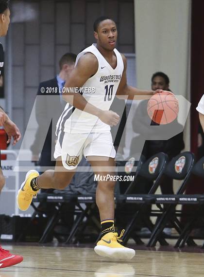 Thumbnail 1 in Woodstock Academy vs. St. Andrew's (Spalding Hoophall Classic) photogallery.