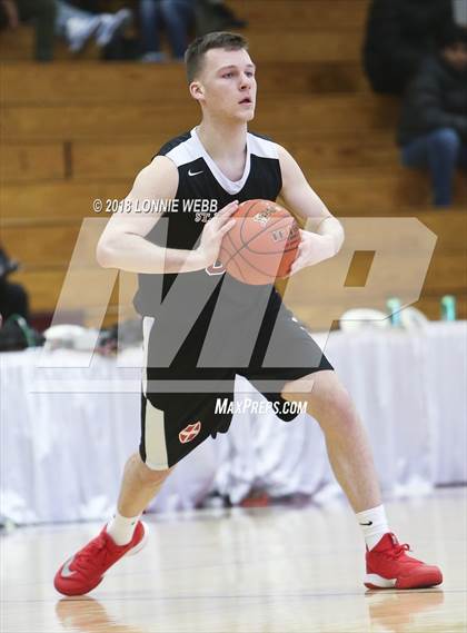 Thumbnail 1 in Woodstock Academy vs. St. Andrew's (Spalding Hoophall Classic) photogallery.
