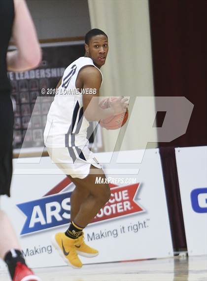 Thumbnail 3 in Woodstock Academy vs. St. Andrew's (Spalding Hoophall Classic) photogallery.