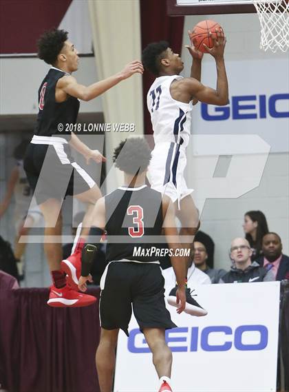 Thumbnail 1 in Woodstock Academy vs. St. Andrew's (Spalding Hoophall Classic) photogallery.
