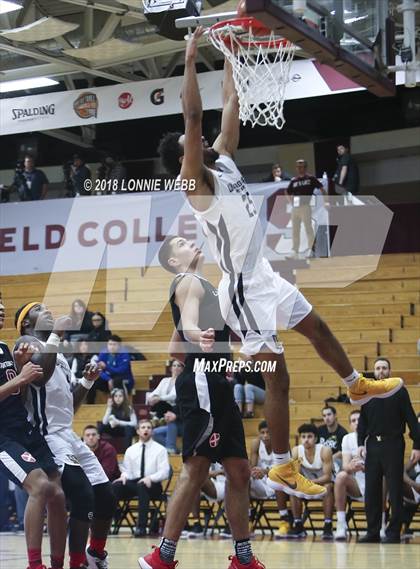 Thumbnail 1 in Woodstock Academy vs. St. Andrew's (Spalding Hoophall Classic) photogallery.