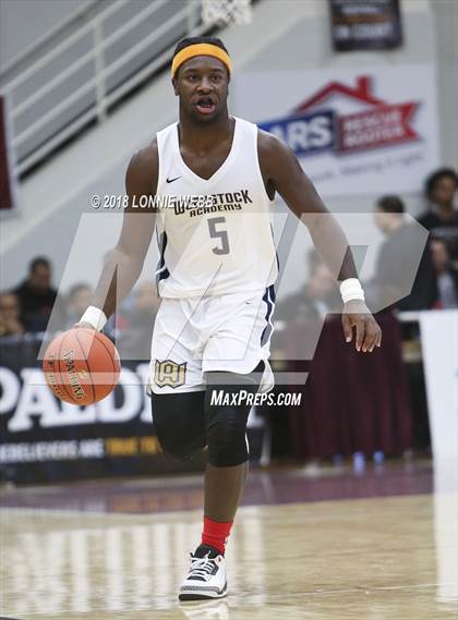 Thumbnail 1 in Woodstock Academy vs. St. Andrew's (Spalding Hoophall Classic) photogallery.