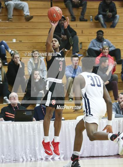 Thumbnail 3 in Woodstock Academy vs. St. Andrew's (Spalding Hoophall Classic) photogallery.