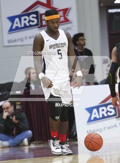 Thumbnail 1 in Woodstock Academy vs. St. Andrew's (Spalding Hoophall Classic) photogallery.