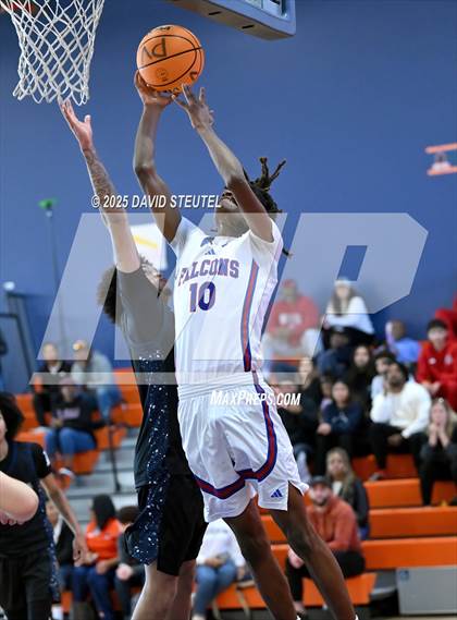 Thumbnail 2 in Venture Academy vs. Christian Brothers (Fortune Showcase) photogallery.