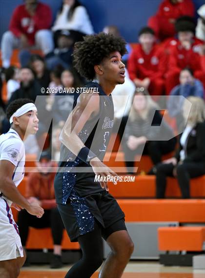 Thumbnail 2 in Venture Academy vs. Christian Brothers (Fortune Showcase) photogallery.