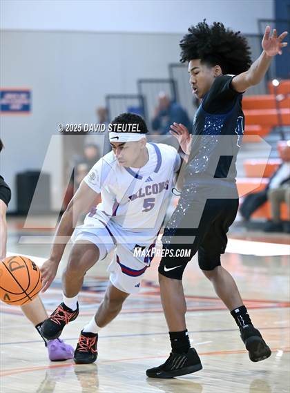 Thumbnail 1 in Venture Academy vs. Christian Brothers (Fortune Showcase) photogallery.