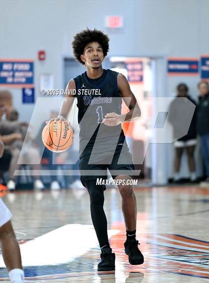 Thumbnail 3 in Venture Academy vs. Christian Brothers (Fortune Showcase) photogallery.