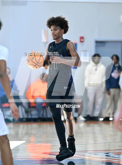 Thumbnail 2 in Venture Academy vs. Christian Brothers (Fortune Showcase) photogallery.