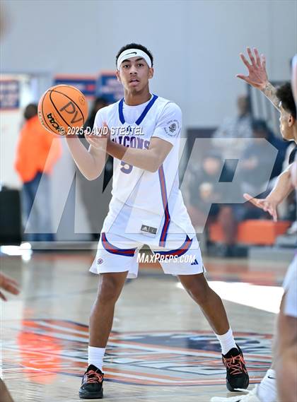 Thumbnail 1 in Venture Academy vs. Christian Brothers (Fortune Showcase) photogallery.