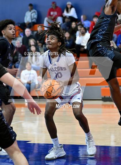 Thumbnail 1 in Venture Academy vs. Christian Brothers (Fortune Showcase) photogallery.