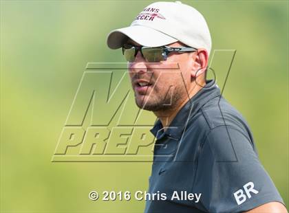 Thumbnail 1 in Maryville vs. Dobyns-Bennett photogallery.