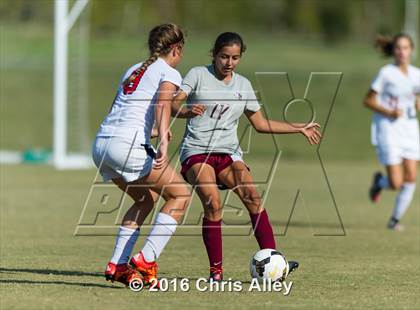 Thumbnail 3 in Maryville vs. Dobyns-Bennett photogallery.