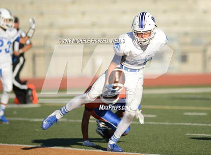 Thumbnail 1 in JV:  Clairemont vs La Jolla Country Day  photogallery.