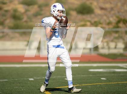 Thumbnail 1 in JV:  Clairemont vs La Jolla Country Day  photogallery.