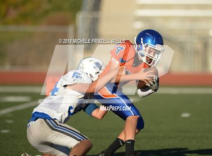 Thumbnail 2 in JV:  Clairemont vs La Jolla Country Day  photogallery.