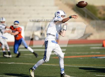 Thumbnail 2 in JV:  Clairemont vs La Jolla Country Day  photogallery.