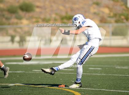 Thumbnail 2 in JV:  Clairemont vs La Jolla Country Day  photogallery.