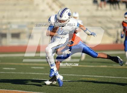 Thumbnail 2 in JV:  Clairemont vs La Jolla Country Day  photogallery.