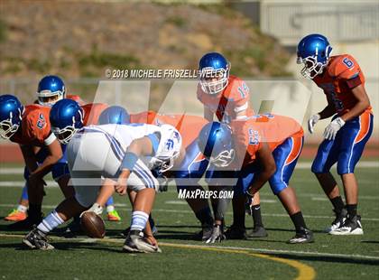 Thumbnail 3 in JV:  Clairemont vs La Jolla Country Day  photogallery.