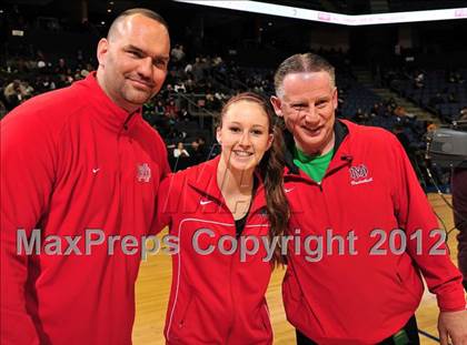 Thumbnail 3 in Mater Dei vs. Long Beach Poly (CIF D1 SoCal Regional Final) photogallery.
