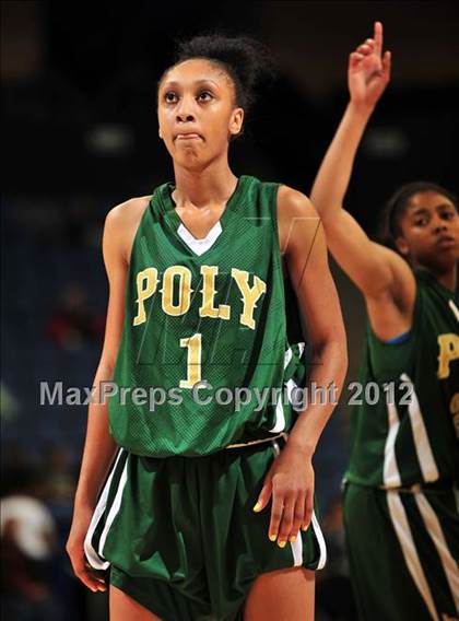 Thumbnail 1 in Mater Dei vs. Long Beach Poly (CIF D1 SoCal Regional Final) photogallery.