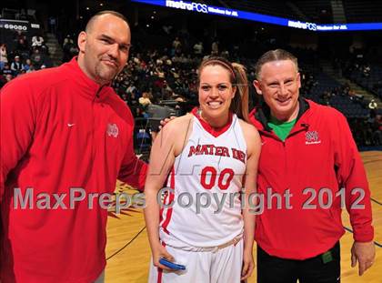 Thumbnail 3 in Mater Dei vs. Long Beach Poly (CIF D1 SoCal Regional Final) photogallery.
