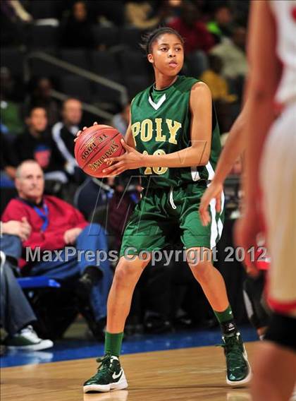 Thumbnail 2 in Mater Dei vs. Long Beach Poly (CIF D1 SoCal Regional Final) photogallery.