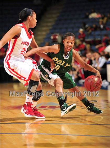 Thumbnail 1 in Mater Dei vs. Long Beach Poly (CIF D1 SoCal Regional Final) photogallery.
