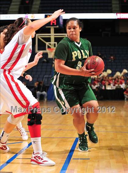 Thumbnail 3 in Mater Dei vs. Long Beach Poly (CIF D1 SoCal Regional Final) photogallery.