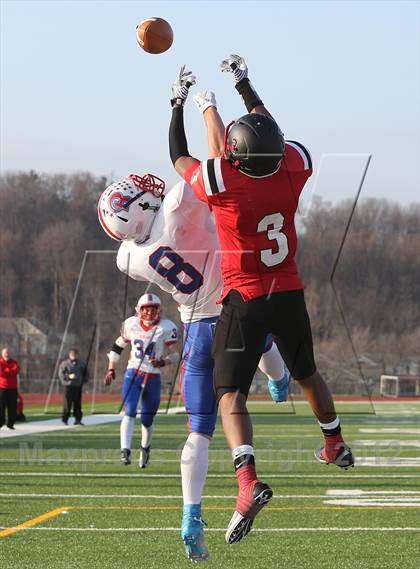 Thumbnail 2 in Richland vs. Hickory (PIAA 2A Quarterfinal) photogallery.