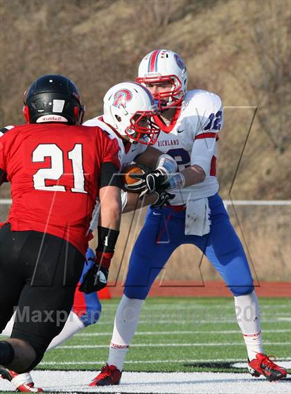Thumbnail 1 in Richland vs. Hickory (PIAA 2A Quarterfinal) photogallery.