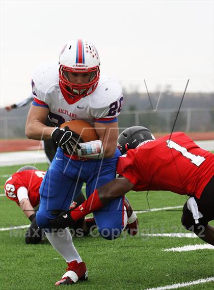 Thumbnail 2 in Richland vs. Hickory (PIAA 2A Quarterfinal) photogallery.