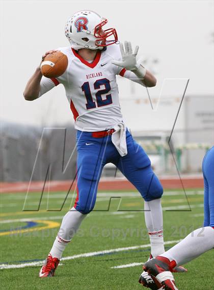 Thumbnail 1 in Richland vs. Hickory (PIAA 2A Quarterfinal) photogallery.