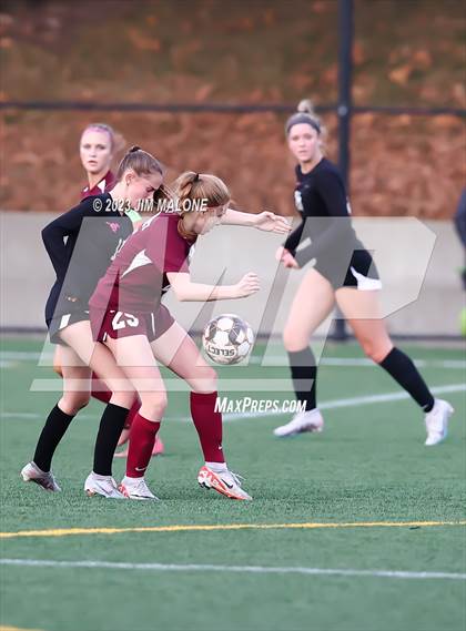 Thumbnail 3 in Whitney vs. Monte Vista photogallery.