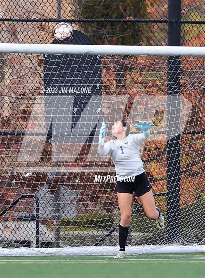 Thumbnail 3 in Whitney vs. Monte Vista photogallery.
