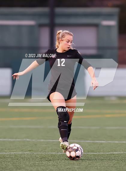 Thumbnail 2 in Whitney vs. Monte Vista photogallery.