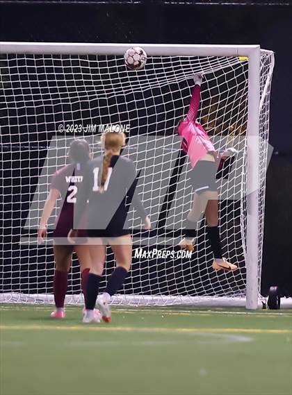 Thumbnail 2 in Whitney vs. Monte Vista photogallery.