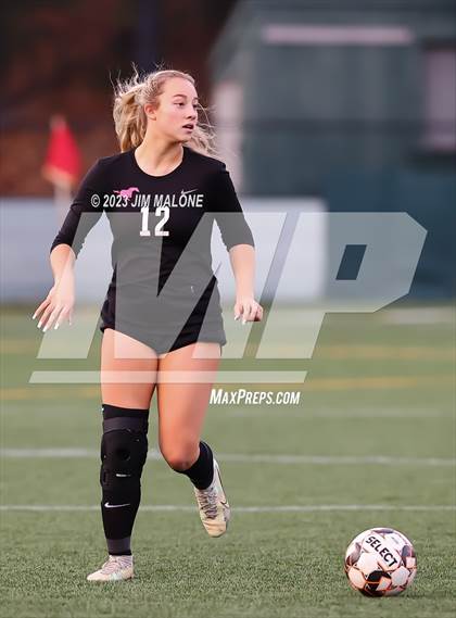 Thumbnail 3 in Whitney vs. Monte Vista photogallery.