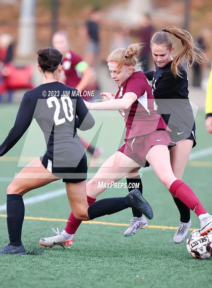 Thumbnail 3 in Whitney vs. Monte Vista photogallery.