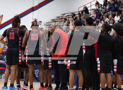 Thumbnail 3 in Pearl-Cohn vs. East Nashville Magnet (TSSAA Region 2A East Semifinal) photogallery.