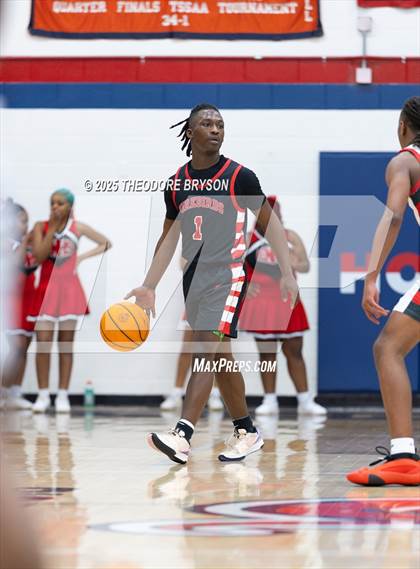 Thumbnail 2 in Pearl-Cohn vs. East Nashville Magnet (TSSAA Region 2A East Semifinal) photogallery.