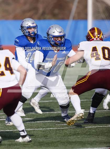 Thumbnail 1 in Broomfield vs Windsor (CHSAA 4A Playoffs Rd of 16) photogallery.
